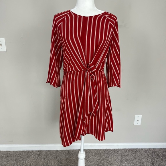 GYPSIES AND MOONDUST STRIPED MINI DRESS SIZE MEDIUM IN RED - Picture 15 of 16